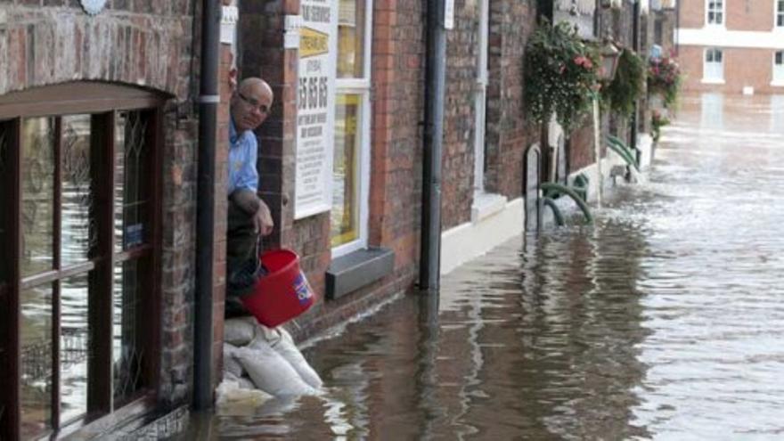 Graves inundaciones en Inglaterra