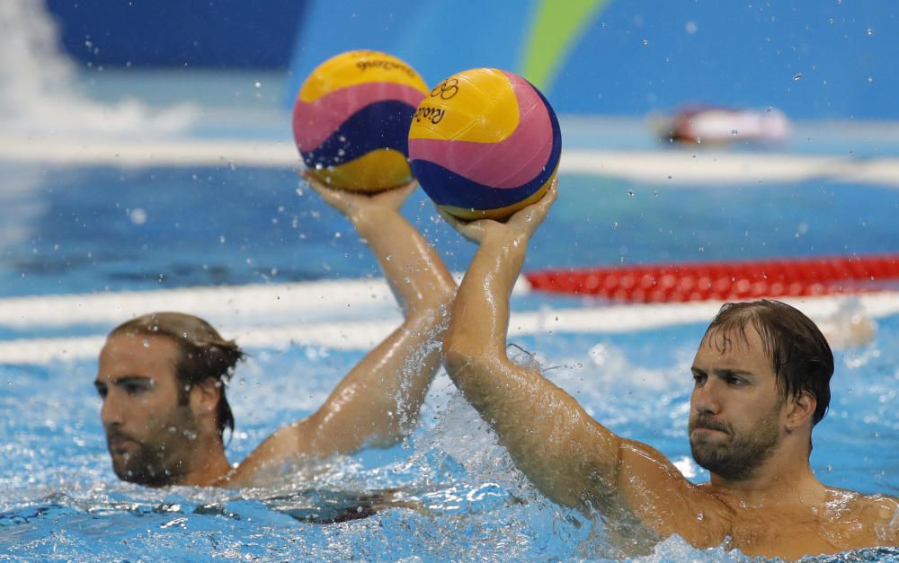 ENTRENAMIENTO WATERPOLO