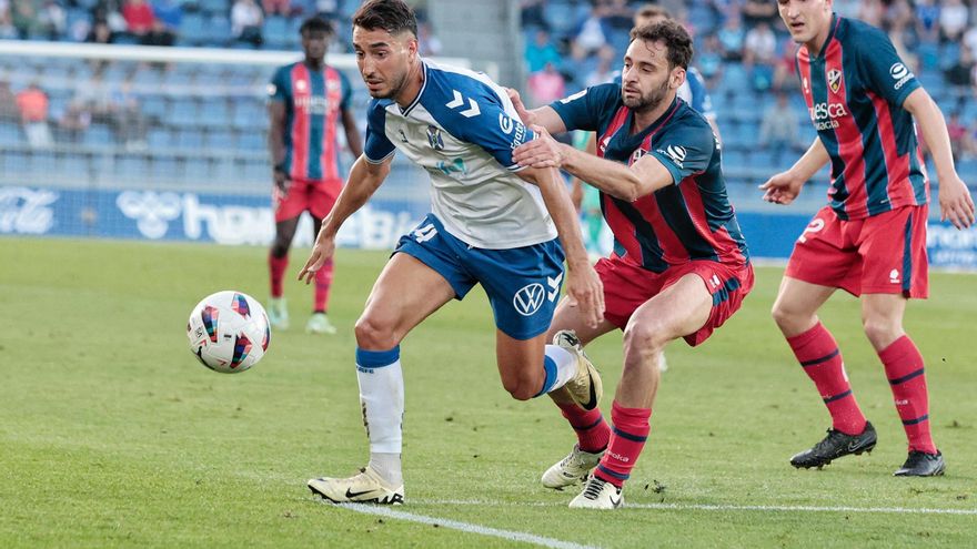 Sigue en directo el partido del CD Tenerife contra la SD Huesca