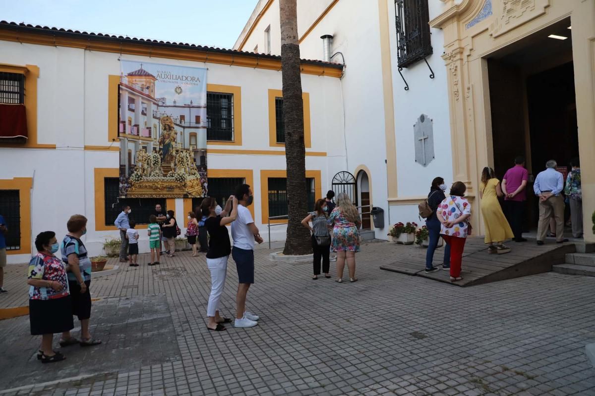 María Auxiliadora recibe el cariño de los cordobeses