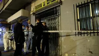 Los cuerpos hallados en un bar de Madrid presentaban cuchilladas y traumatismos
