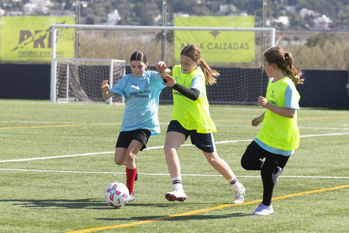 Diada de fútbol femenino