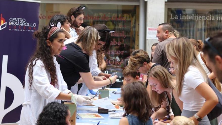 El equipo del Ratón Pérez vuelve a Córdoba para recoger dientes de leche con motivo de la Noche Europea de los Investigadores