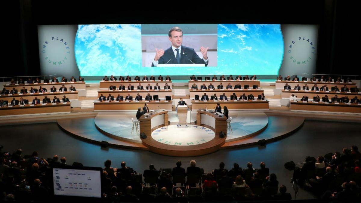 Imagen de la convención, con el presidente francés