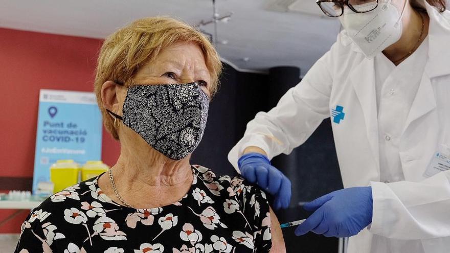 Espanya registra 11.731 nous positius de coronavirus i 95 defuncions més des de dijous