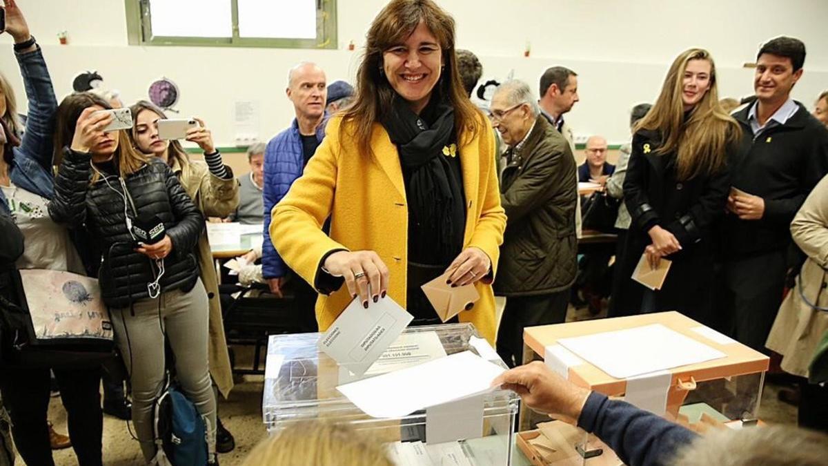 Elecciones. Laura Borràs vota en los Salesians de Sarrià