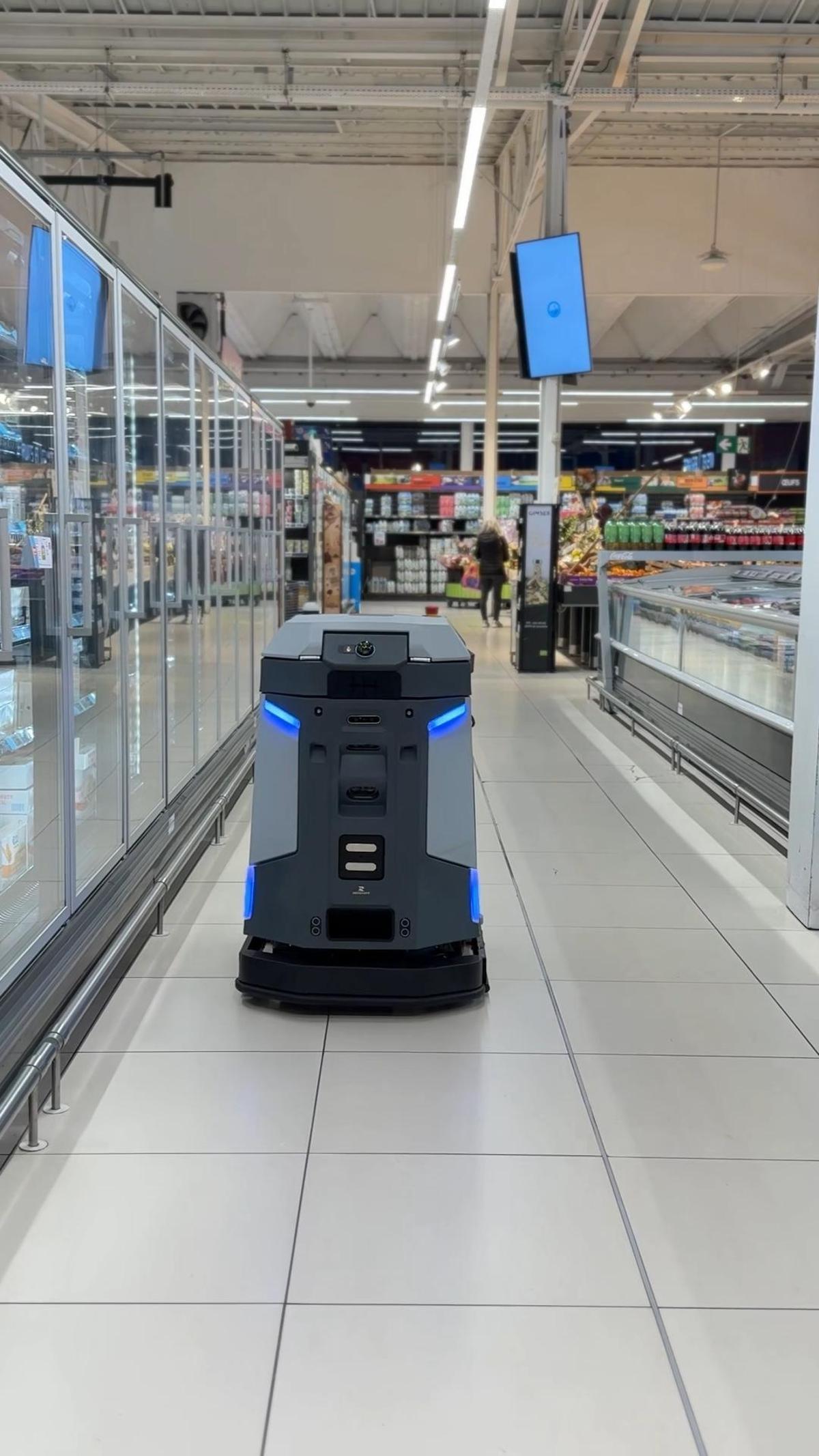 Uno de los pilares del nuevo servicio de Netibiza e Ibosim Robotics es el soporte técnico local.