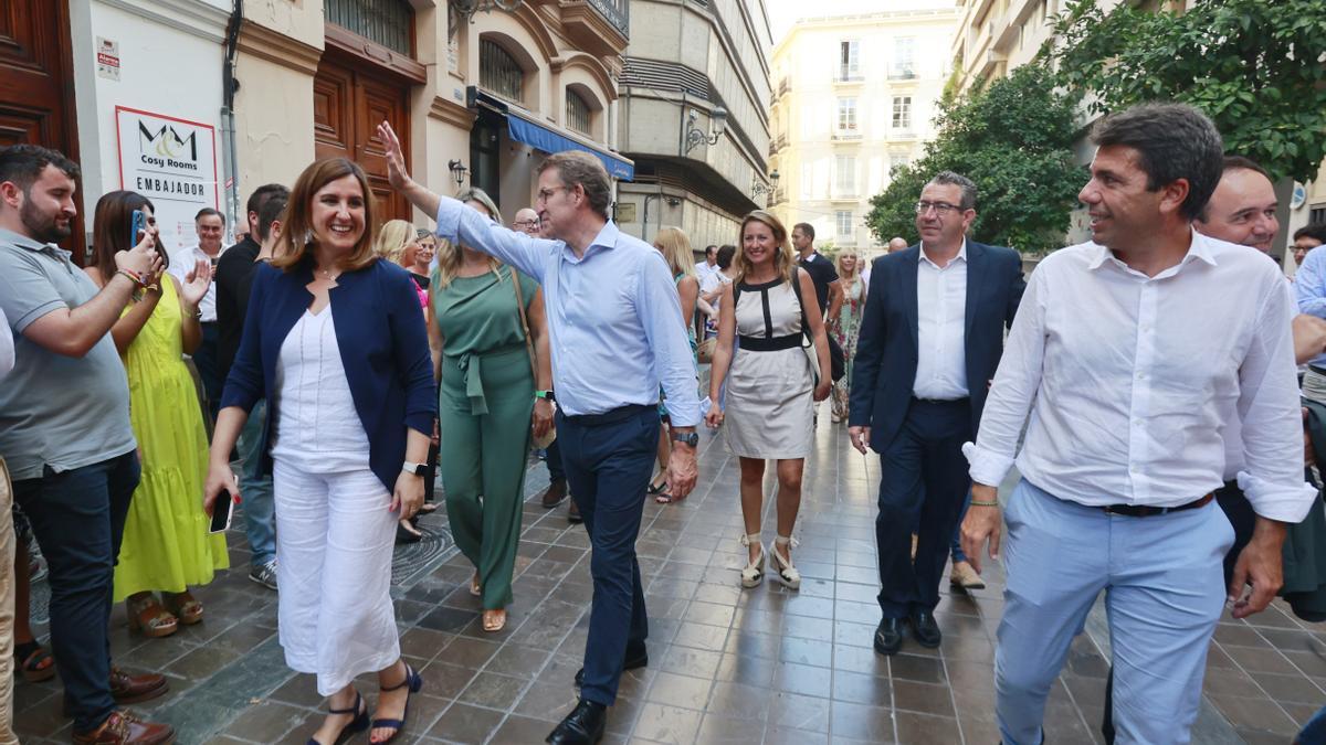 Feijóo, en su visita a València el pasado mes de julio.