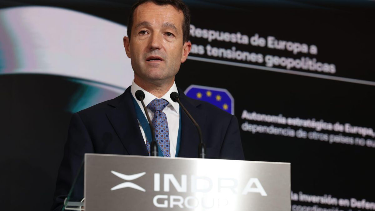 Ángel Escribano, presidente ejecutivo de Indra, durante la celebración de la Junta General de Accionistas.