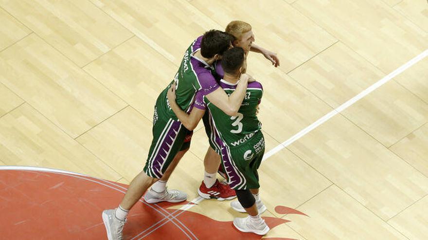 Carlos Suárez, Alberto Díaz y Jaime Fernández, junto a Rubén Guerrero, son los cuatro jugadores españoles de la plantilla del Unicaja 19/20.