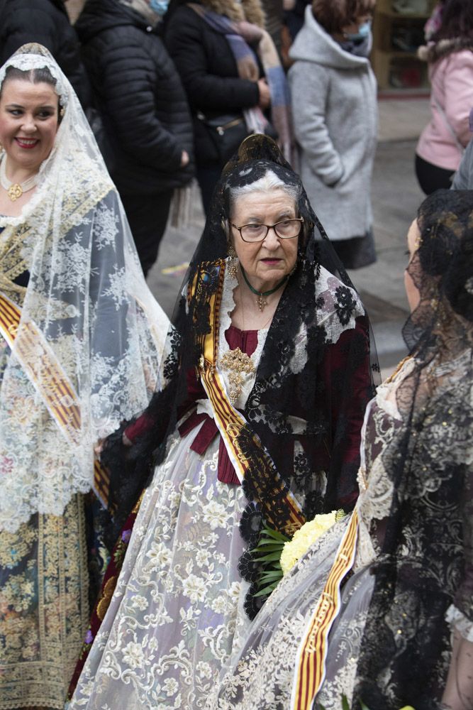 Las imágenes de la ofrenda en Sagunt.