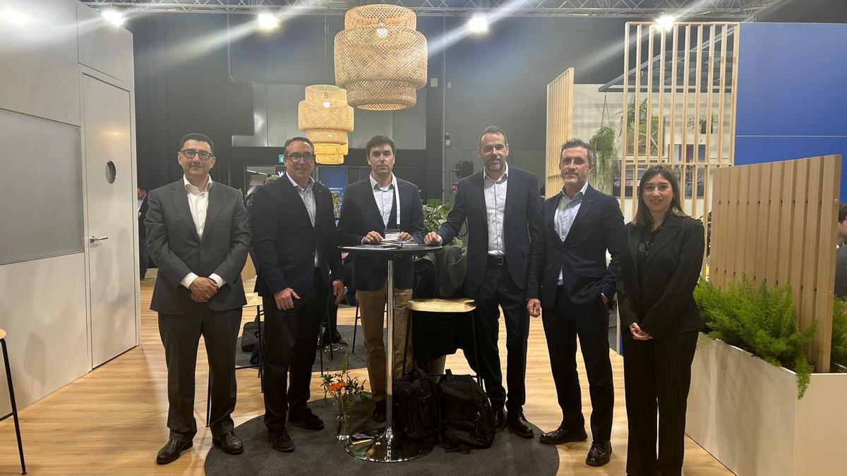 Delegación de PortCastelló en la feria WindEurope.