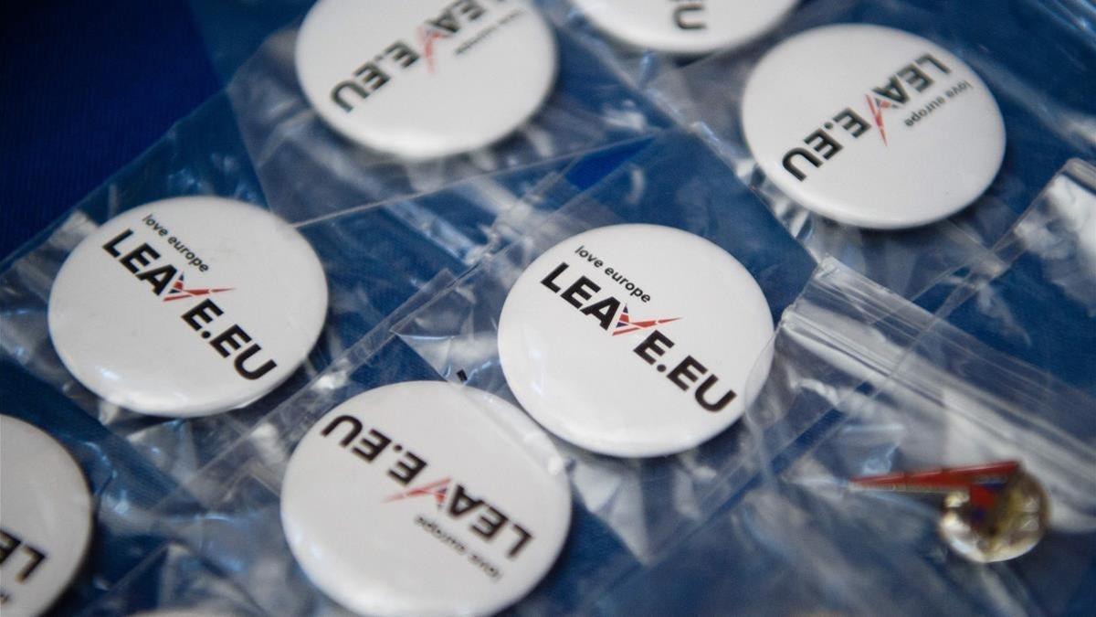 'Merchandising' de la campaña 'probrexit' 'Leave.EU para el referéndum del 2016.