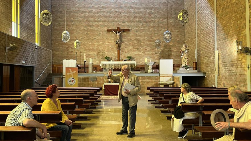 Stella Maris, una extravagante iglesia &quot;colgada del cielo&quot;