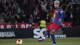 Ronald Araujo se marcha cedido al Liverpool