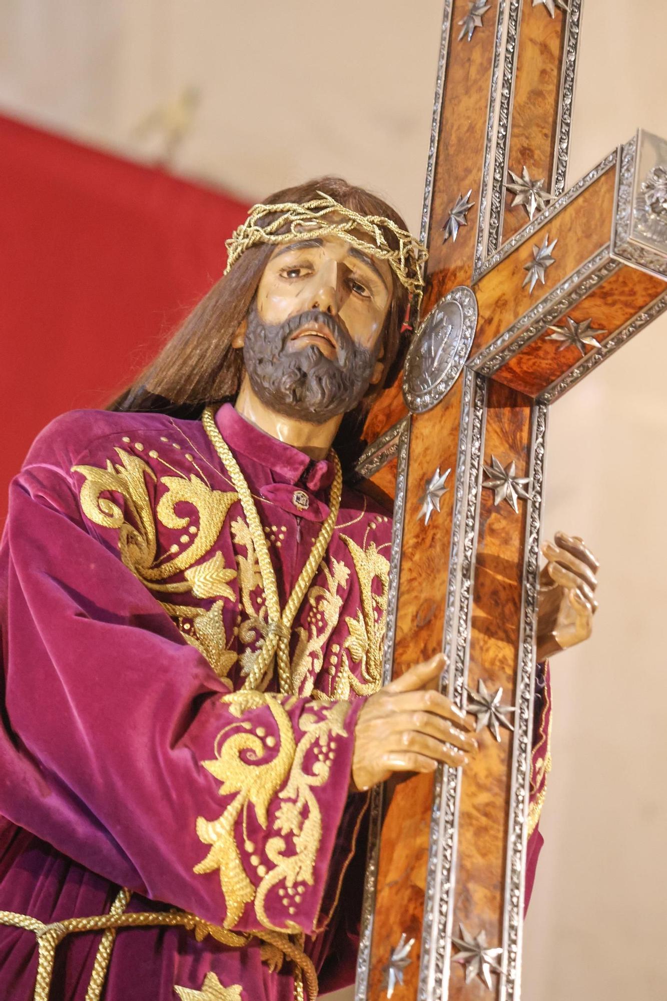 Las mejores imágenes de la bajada en romería de Nuestro Padre Jesús desde Capuchinos a Santas Justa y Rufina