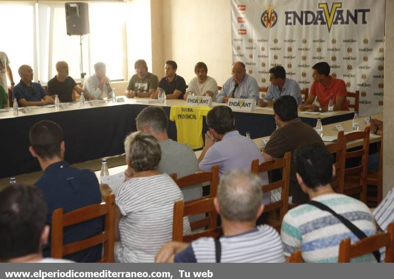 GALERÍA DE FOTOS -- El Villarreal CF apoya a 37 clubs provinciales