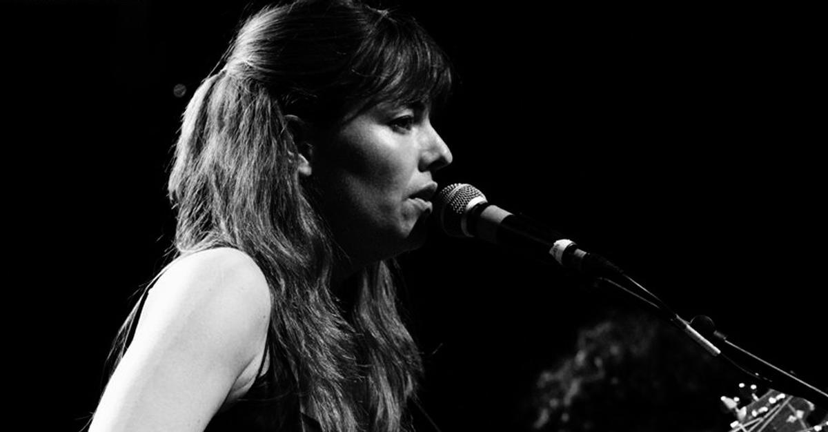 Sylvie Lewis, coa súa música en directo, de balde no Camalea