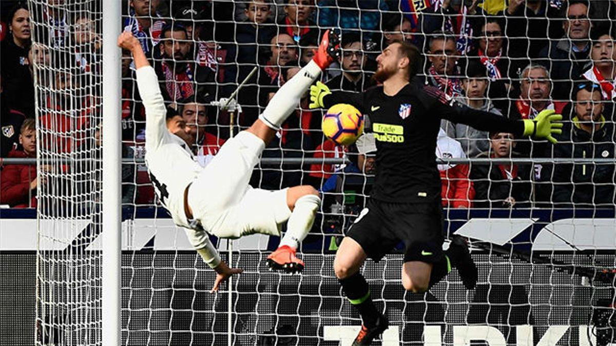 Casemiro se lució con una chilena monumental para silenciar el Wanda