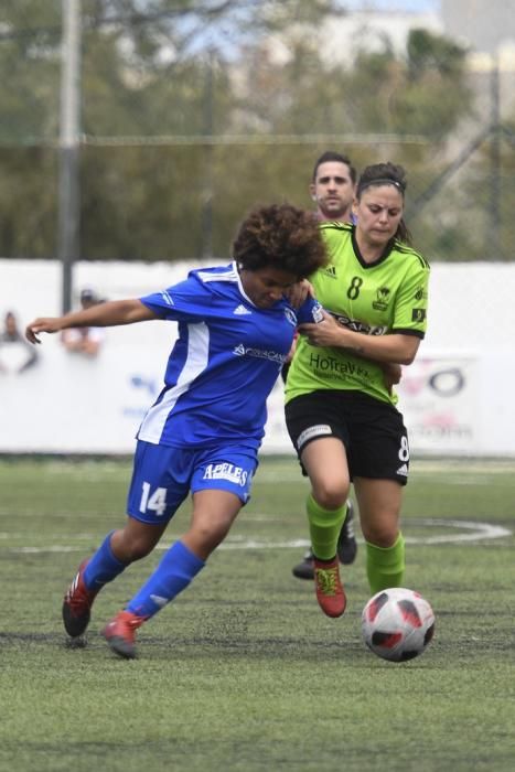 21-04-19 DEPORTES. CAMPO DE FUTBOL DE ARGUINEGUIN. ARGUINEGUIN. MOGAN. Futbol femenino FEMARGUIN-TACUENSE. Partido de vuelta de la eliminatoria para clasificarse para la promoción de ascenso a Primera. Fotos: Juan Castro.  | 21/04/2019 | Fotógrafo: Juan Carlos Castro