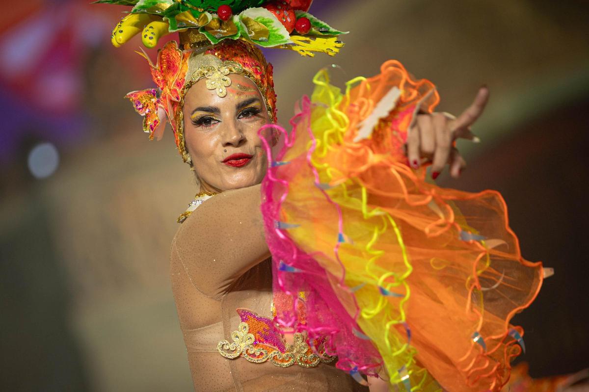 Rumberos lució una fantasía de Juan Carlos Armas, su diseñador de cabecera.