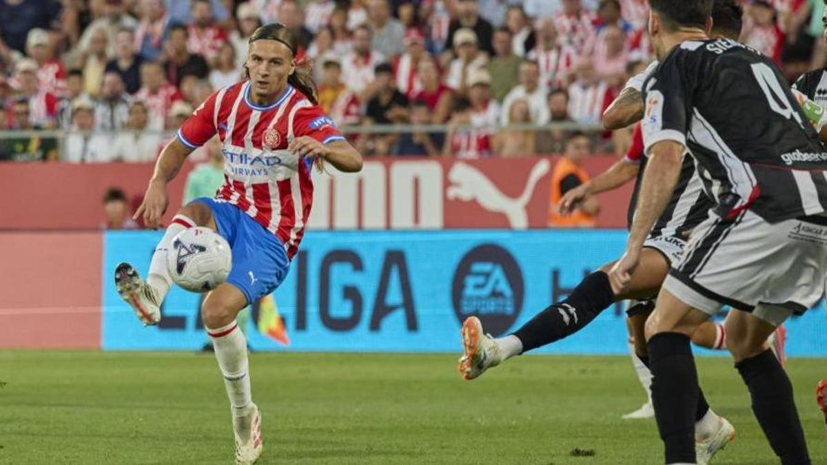 Izan González emerges as Girona FC breakout, diaridegirona.cat reports