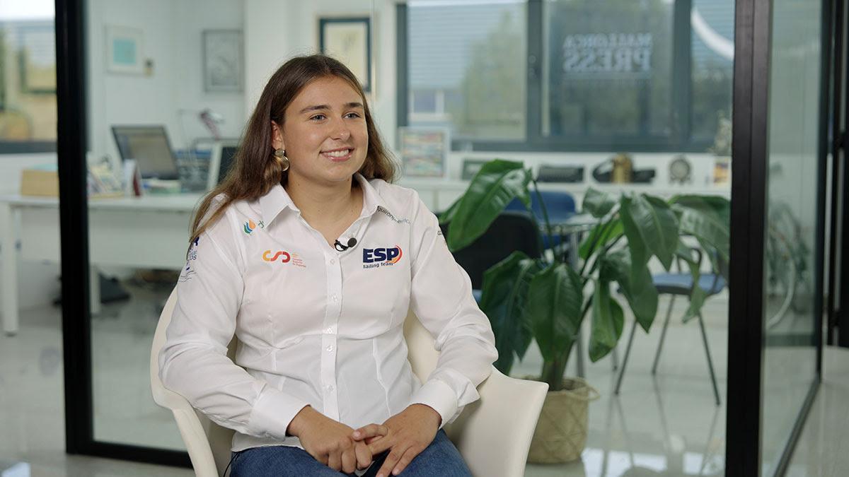 Marta Cardona, en la redacción de GN durante la entrevista para el vídeo que se emitirá en la Gala de los Premios Timón.