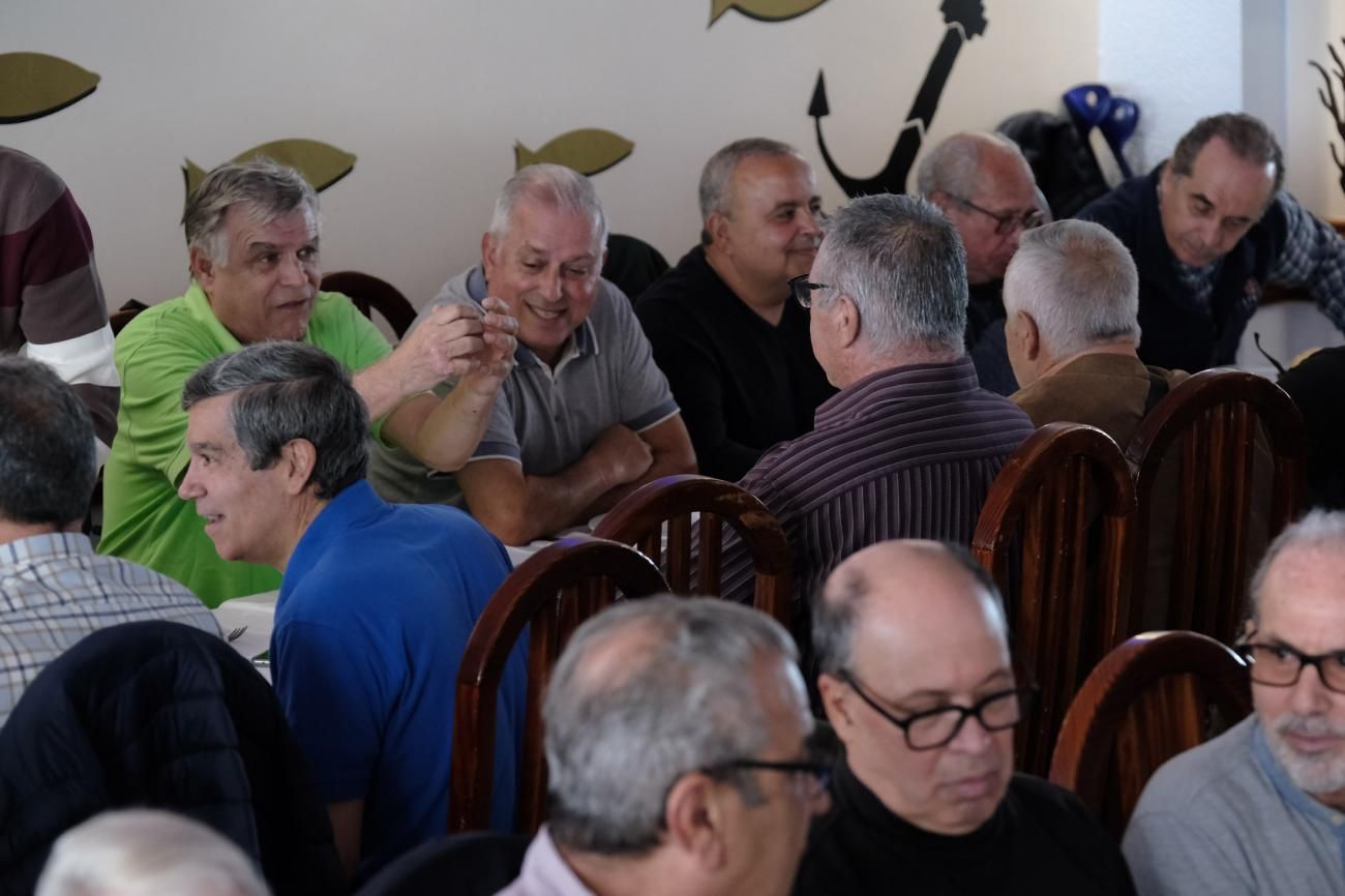 Reencuentro de alumnos del instituto Alonso Quesada