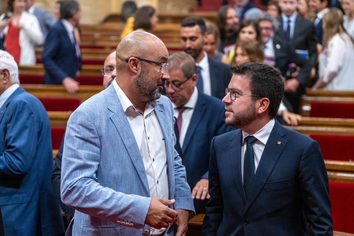 Pleno en el Parlament para la investidura de Salvador Illa