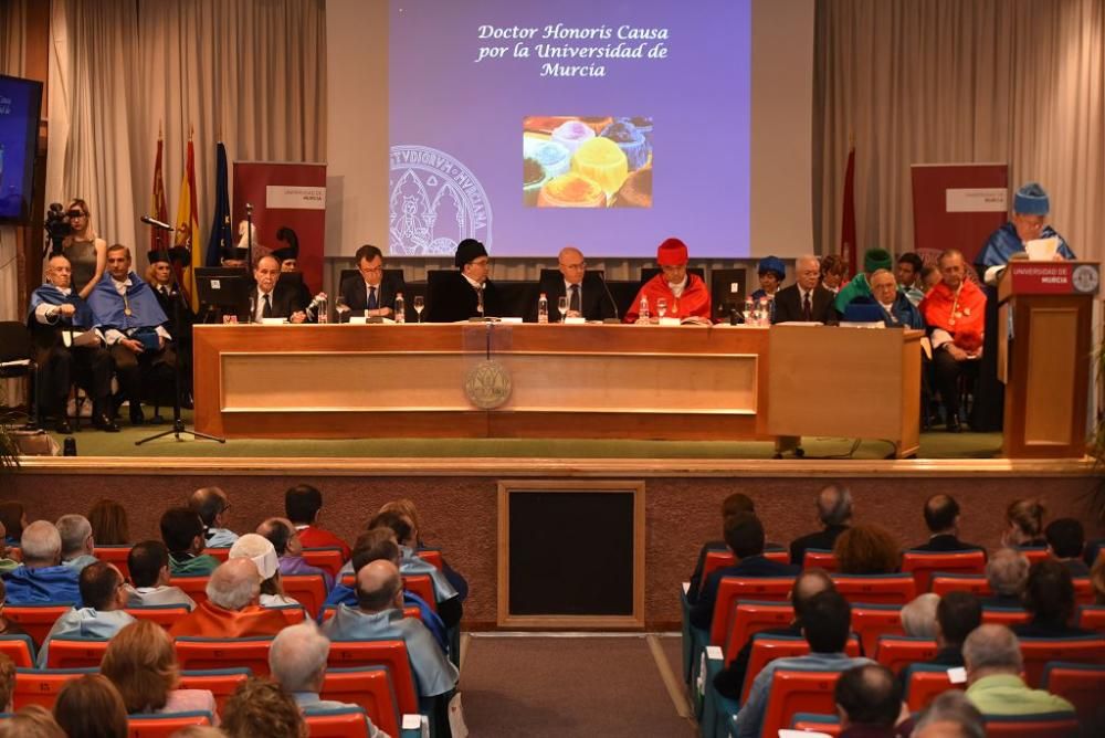 Raimundo González, Doctor Honoris Causa por la UMU