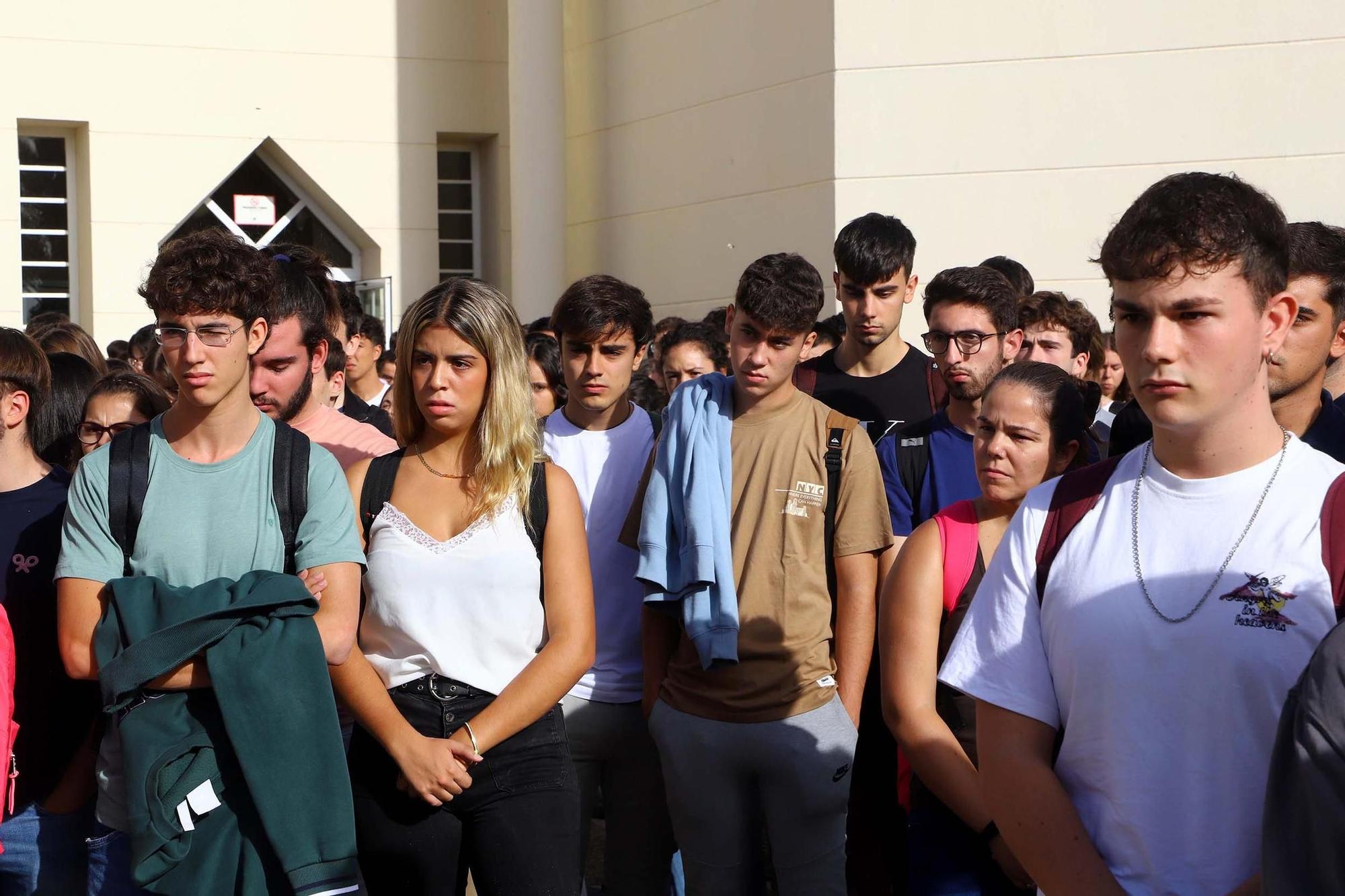 Minuto de silencio en Rabanales