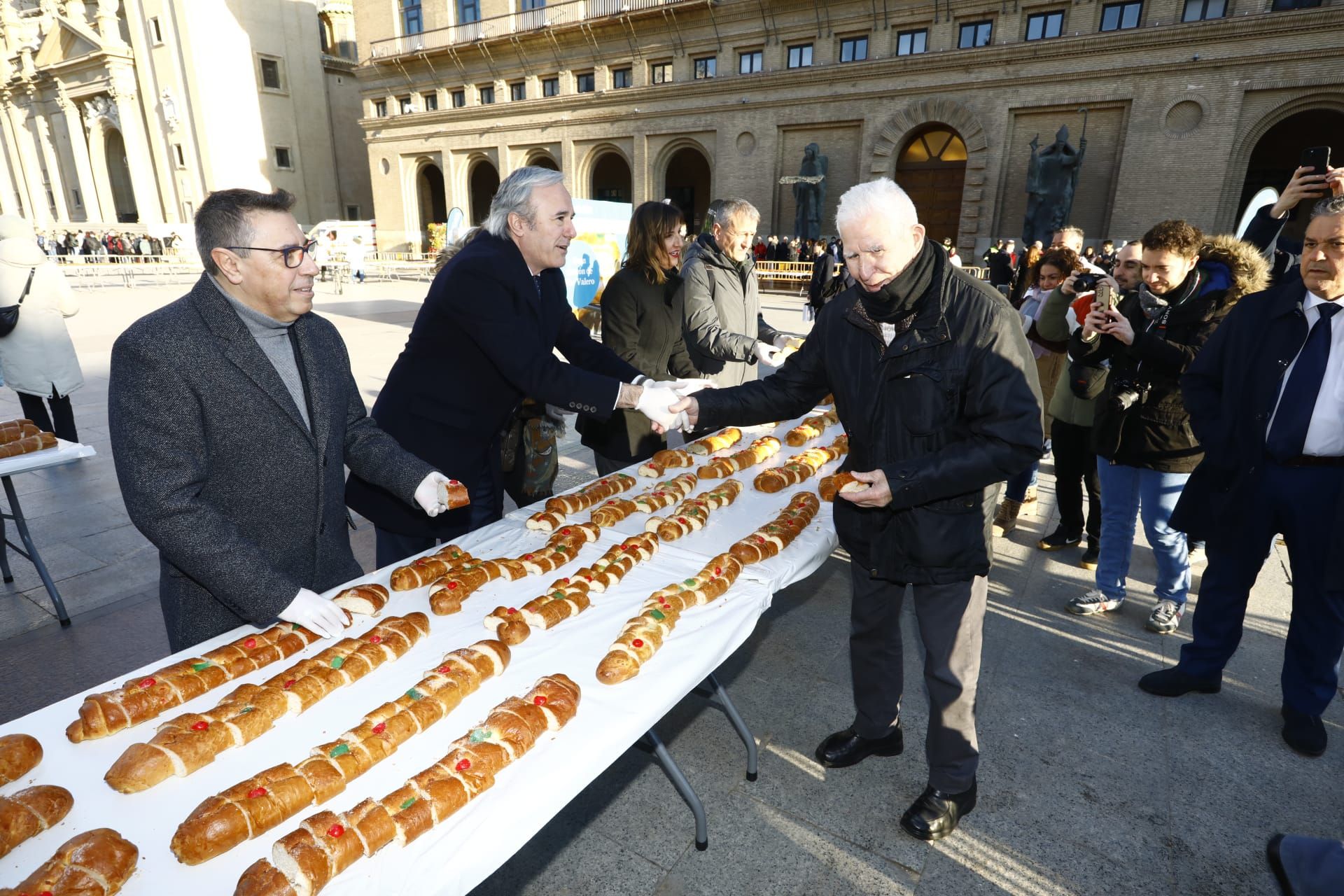 EL PERIÓDICO celebra San Valero con los zaragozanos