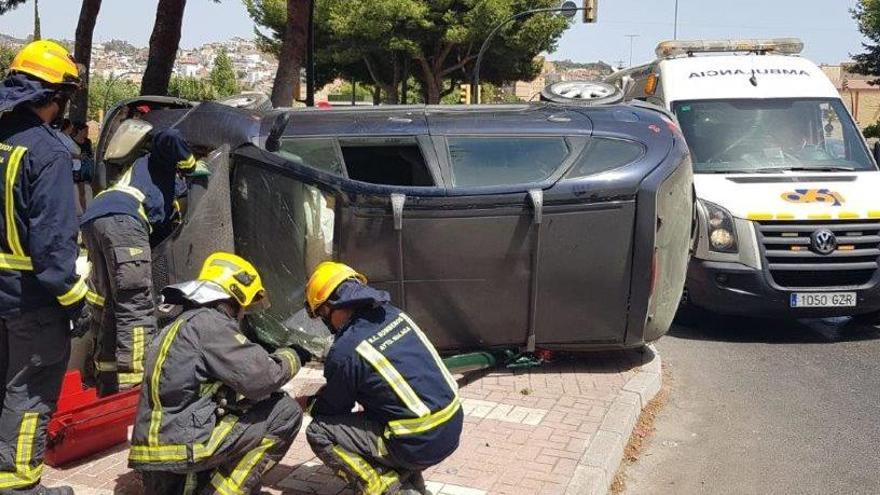 Un accidente de tráfico en La Palmilla deja un herido