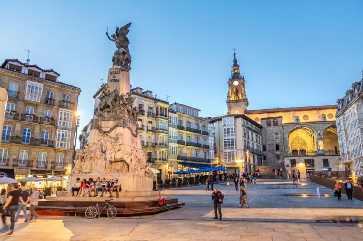 La Plaza Virgen Blanca en Vitoria-Gasteiz
