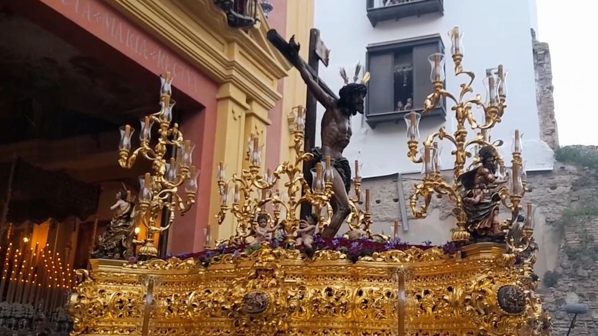 El Cristo de la Agonía, bajo la lluvia en su salida frustrada