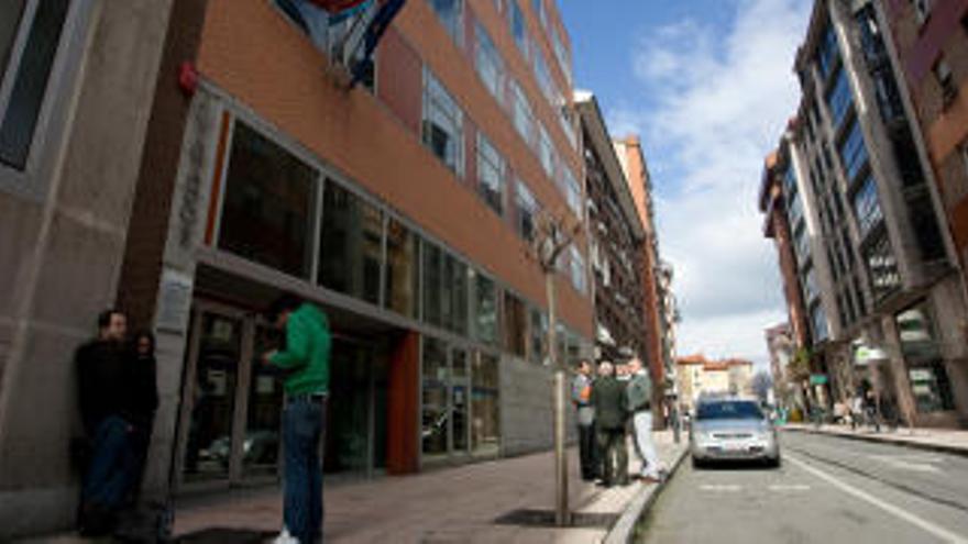 Fachada de los juzgados de Avilés.