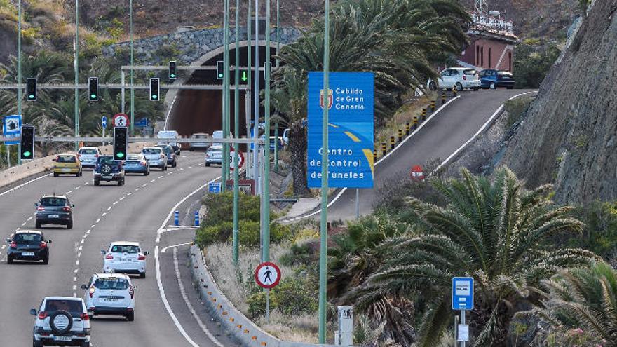 Entrada al túnel y al centro de control de tráfico de La Laja.