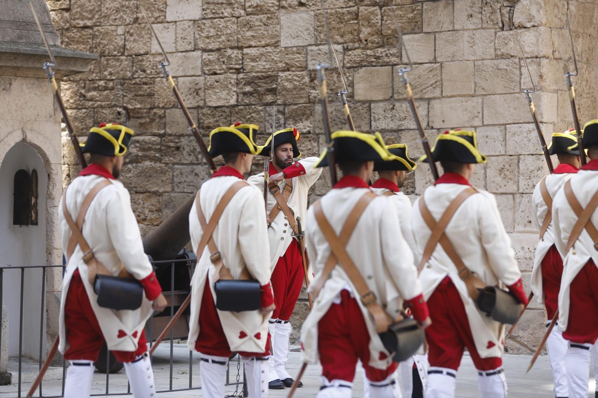 El Ejército celebra el relevo de la Guardia de Honor en Palma
