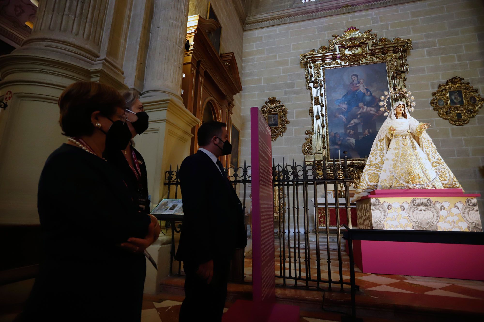 Las imágenes de la exposición 'El Verbo Encarnado' en la Catedral de Málaga