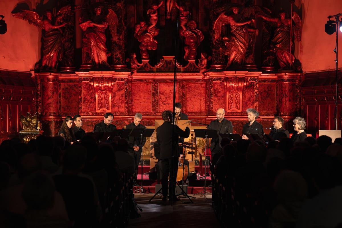 Imágenes del concierto inaugural del festival Llums dAntiga