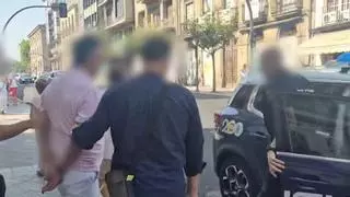 La Policía detiene en Ourense a dos fugitivos buscados por Francia y Portugal por tráfico de drogas y robos