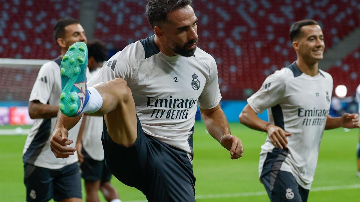 Dani Carvajal, jugador del Real Madrid, durante el entrenamiento previo a la final de la Supercopa.