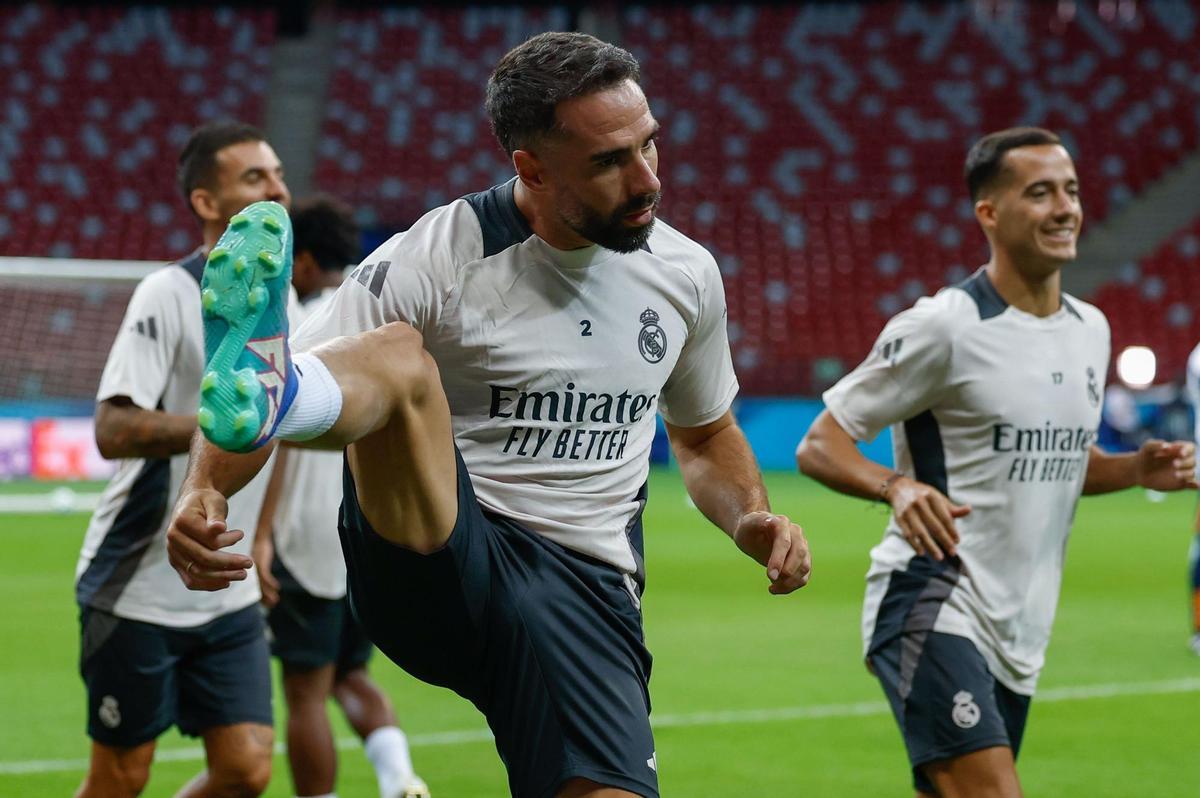 Dani Carvajal, jugador del Real Madrid, durante el entrenamiento previo a la final de la Supercopa.