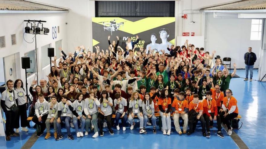 Participantes en la Liga Maker Drone. | Cedida