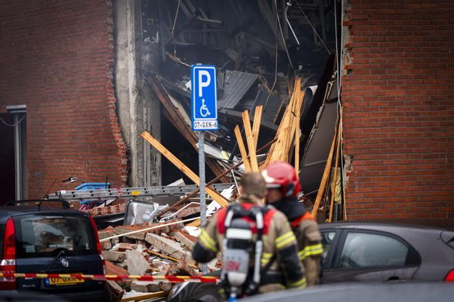 Una explosión junto a un bloque residencial de Ámsterdam deja al menos 7 heridos y 400 evacuados