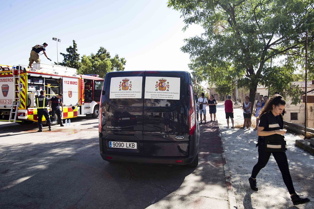 Encuentran muerto a un vecino de Lorca desaparecido encajado en el hueco entre dos casas