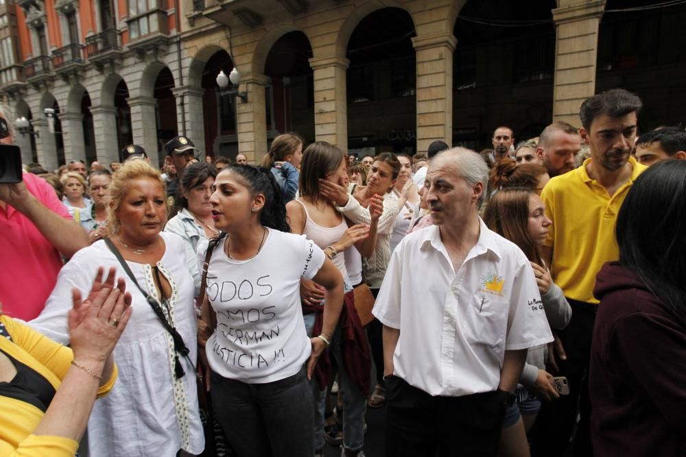 Concentración en Gijón