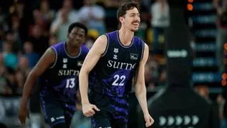 Aleix Font, jugador del Surne Bilbao Basket: «Este domingo intentaré putear al Leyma Coruña, pero el resto del año lo animaré a muerte»