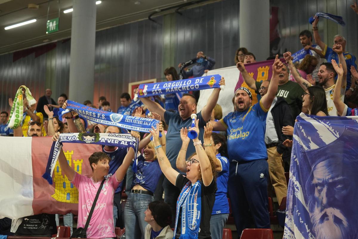 El Córdoba Futsal - Quesos El Hidalgo Manzanares, en imágenes