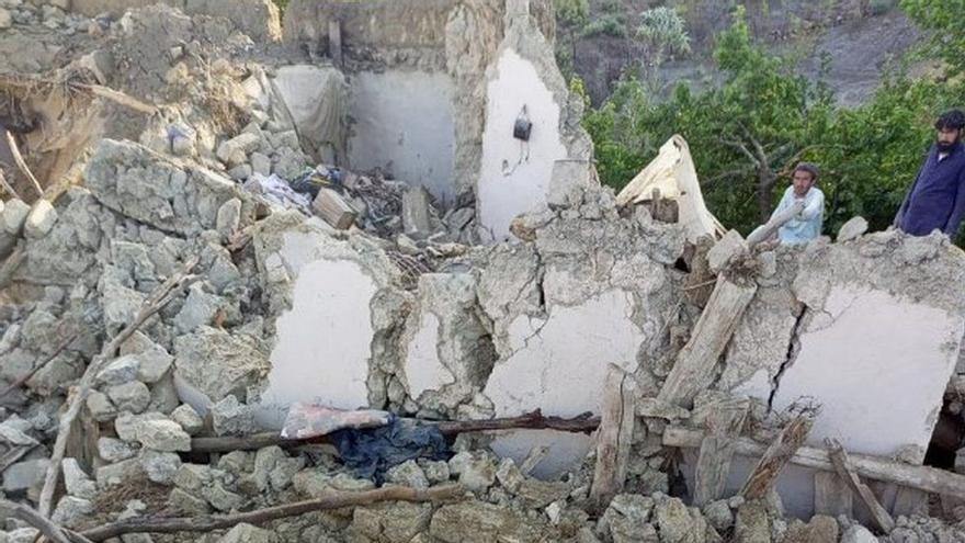 Un terratrèmol de 6,1 graus provoca almenys 255 morts a l&#039;Afganistan